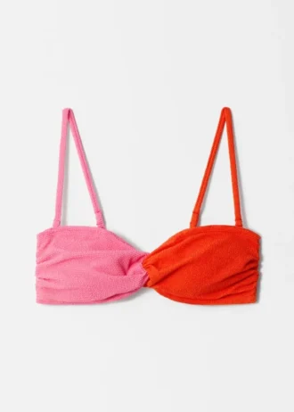 Top de bikini bandeau con textura
