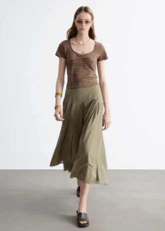 Top de jersey con fruncido en el pecho