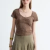 Top de jersey con fruncido en el pecho