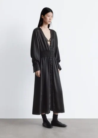 Vestido camisero midi de satén