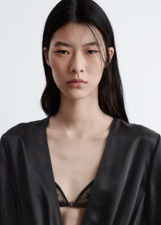 Vestido camisero midi de satén