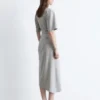 Vestido camiseta midi asimétrico