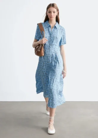Vestido de camisa con pliegues en la cintura