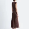 Vestido largo ajustado de satén