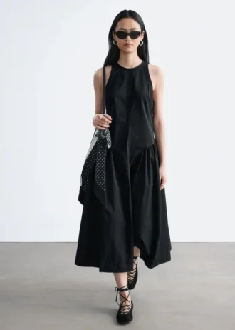 Vestido midi acampanado