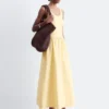 Vestido midi acanalado
