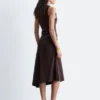 Vestido midi asimétrico con fruncidos