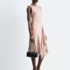 Vestido midi asimétrico de satén