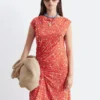 Vestido midi con cuello barco