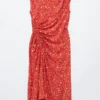 Vestido midi con cuello barco
