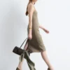 Vestido midi con cuello halter