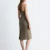 Vestido midi con cuello halter