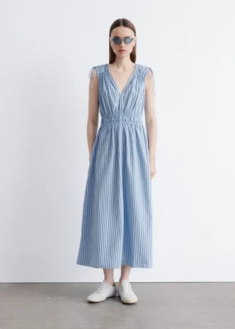 Vestido midi con detalles de lazos