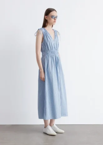 Vestido midi con detalles de lazos