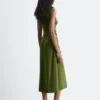 Vestido midi con escote en forma de ojo de cerradura y fruncidos