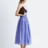 Vestido midi con fruncidos