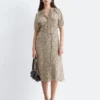 Vestido midi con lazo en la cintura