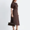 Vestido midi con lazo en la cintura