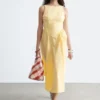 Vestido midi con lazo en la espalda