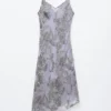 Vestido midi con tirantes y estampado floral