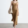 Vestido midi de corte al bies