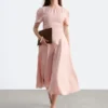 Vestido midi de lino acampanado