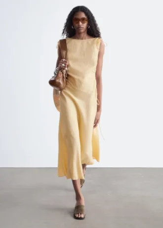 Vestido midi de lino acampanado