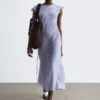 Vestido midi de lino acampanado