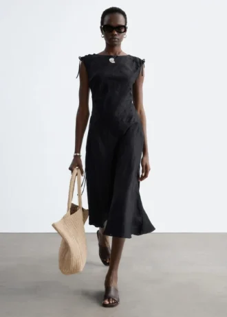 Vestido midi de lino acampanado