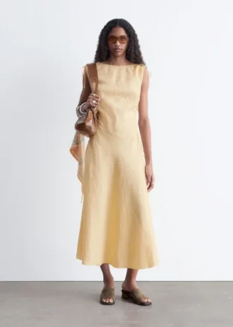 Vestido midi de lino acampanado