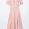 Vestido midi de lino acampanado