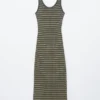 Vestido midi de punto elástico a rayas