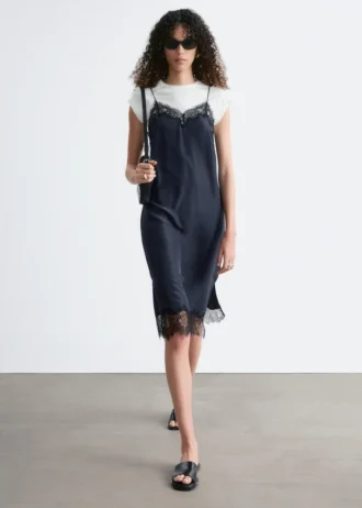Vestido midi de seda