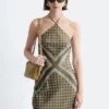 Vestido midi de seda con cuello halter
