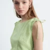 Vestido midi drapeado asimétrico