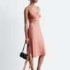 Vestido midi liso con cuello en V