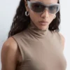 Vestido midi sin mangas con cuello alto