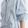 Vestido mini tipo camisa cruzada