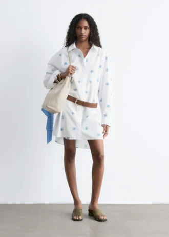 Vestido mini tipo camisa oversize