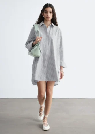 Vestido mini tipo camisa oversize