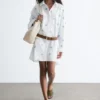 Vestido mini tipo camisa oversize