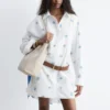 Vestido mini tipo camisa oversize
