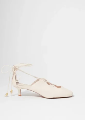 Zapatos de salón con cordones