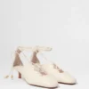 Zapatos de salón con cordones