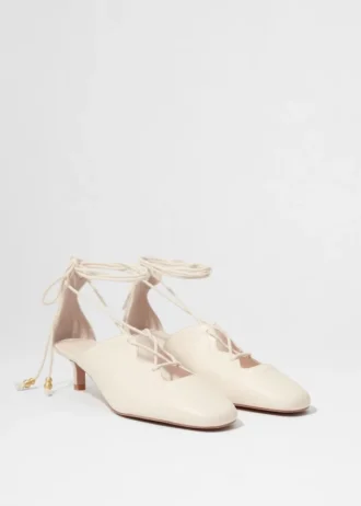 Zapatos de salón con cordones