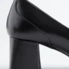 Zapatos de salón de piel