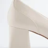 Zapatos de salón de piel